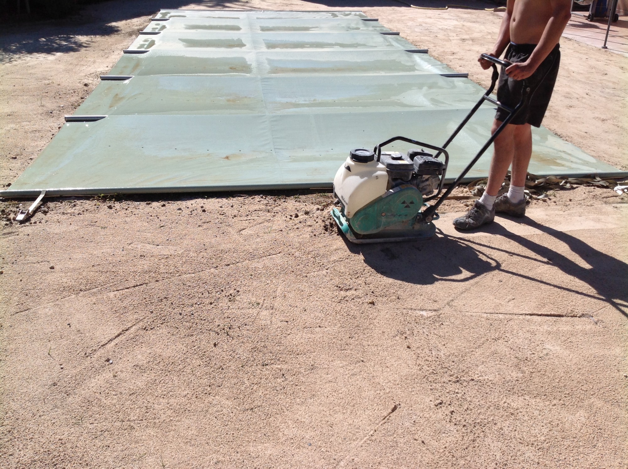 Compactage de la surface à Bouc Bel Air